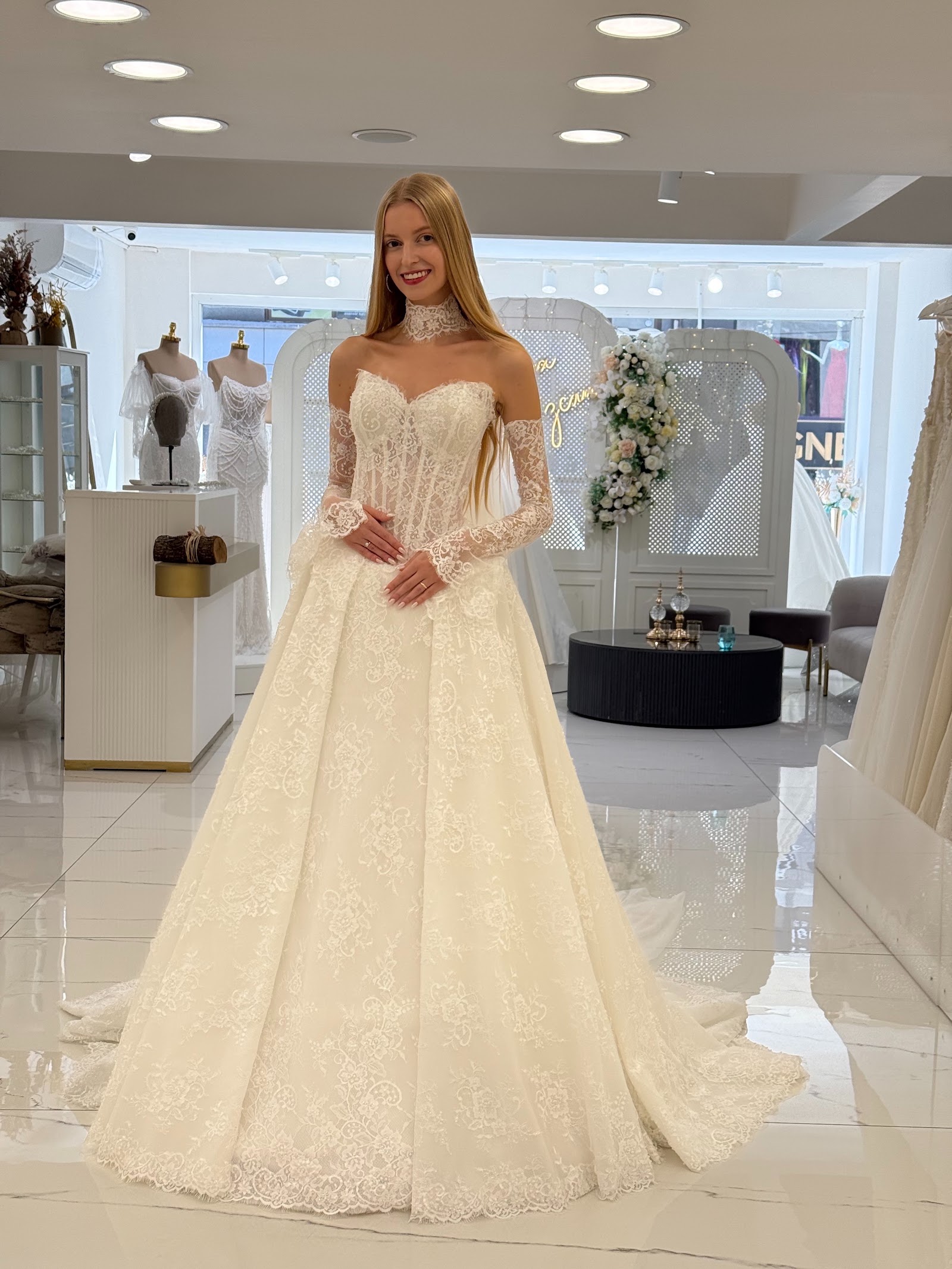 Esra Ozcan Moda Evi