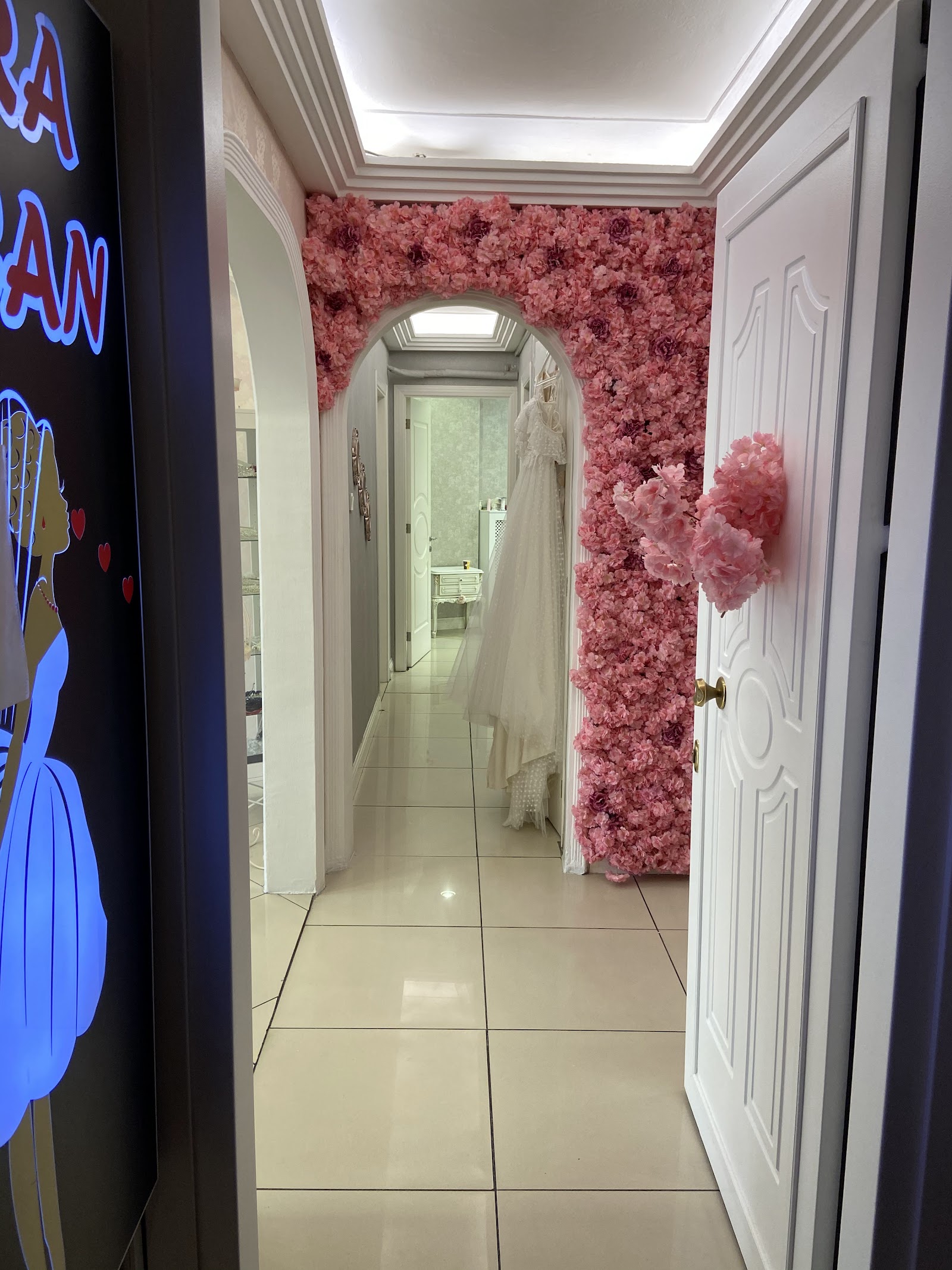 Esra Ozcan Moda Evi kır düğünü mekanı — Kadıköy