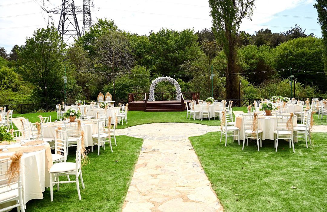 Family Garden Düğün Davet — Fatih, İstanbul kır düğünü mekanı görsel 2