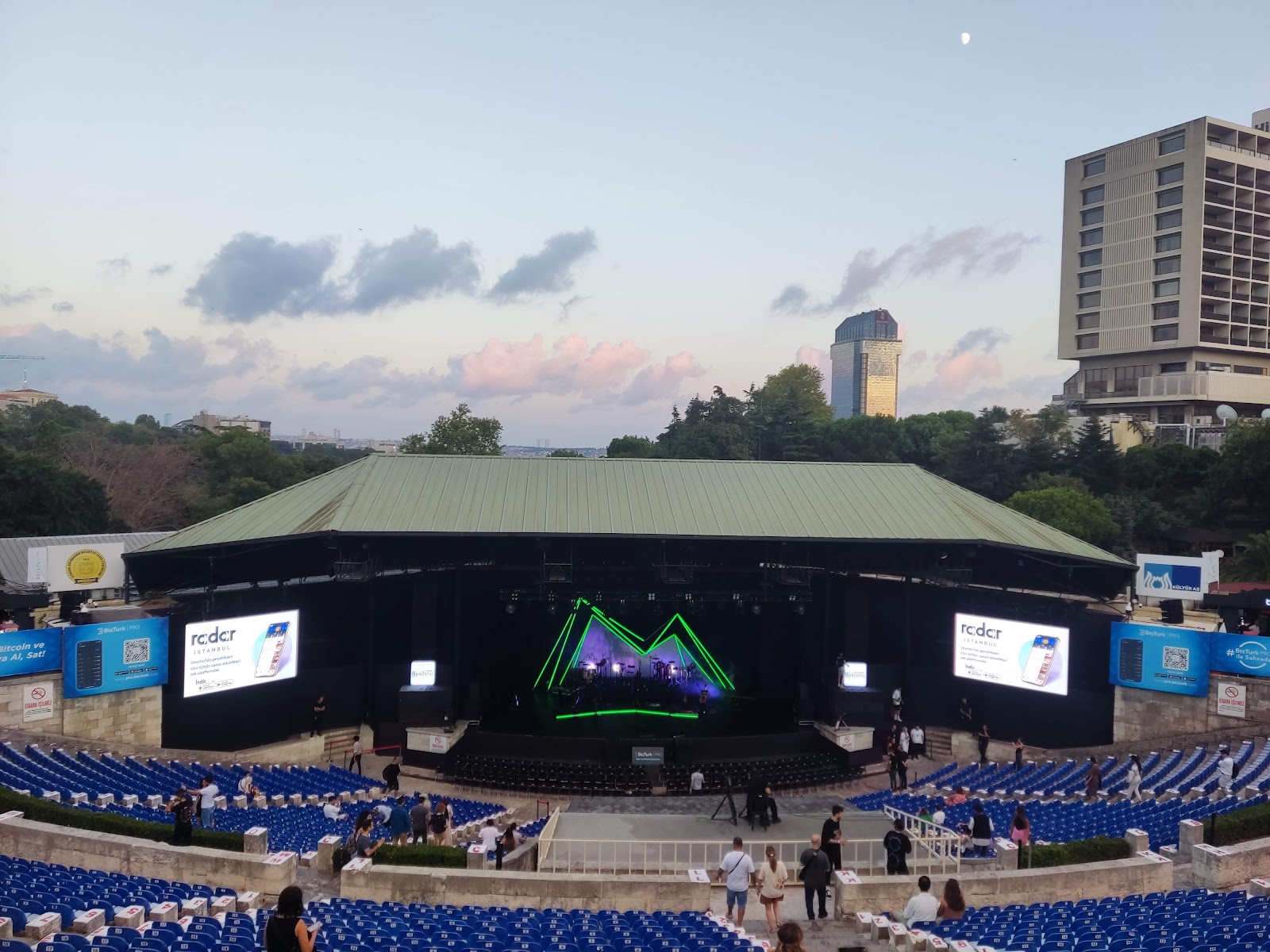 Harbiye Cemil Topuzlu Open Air Theatre — Şişli, İstanbul kır düğünü mekanı görsel 4