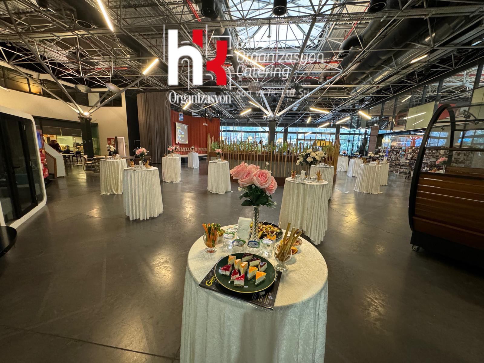 Hk Davet Kokteyl Catering Organizasyon Turizm San. Tic. Ltd. Şti kır düğünü mekanı — Şişli
