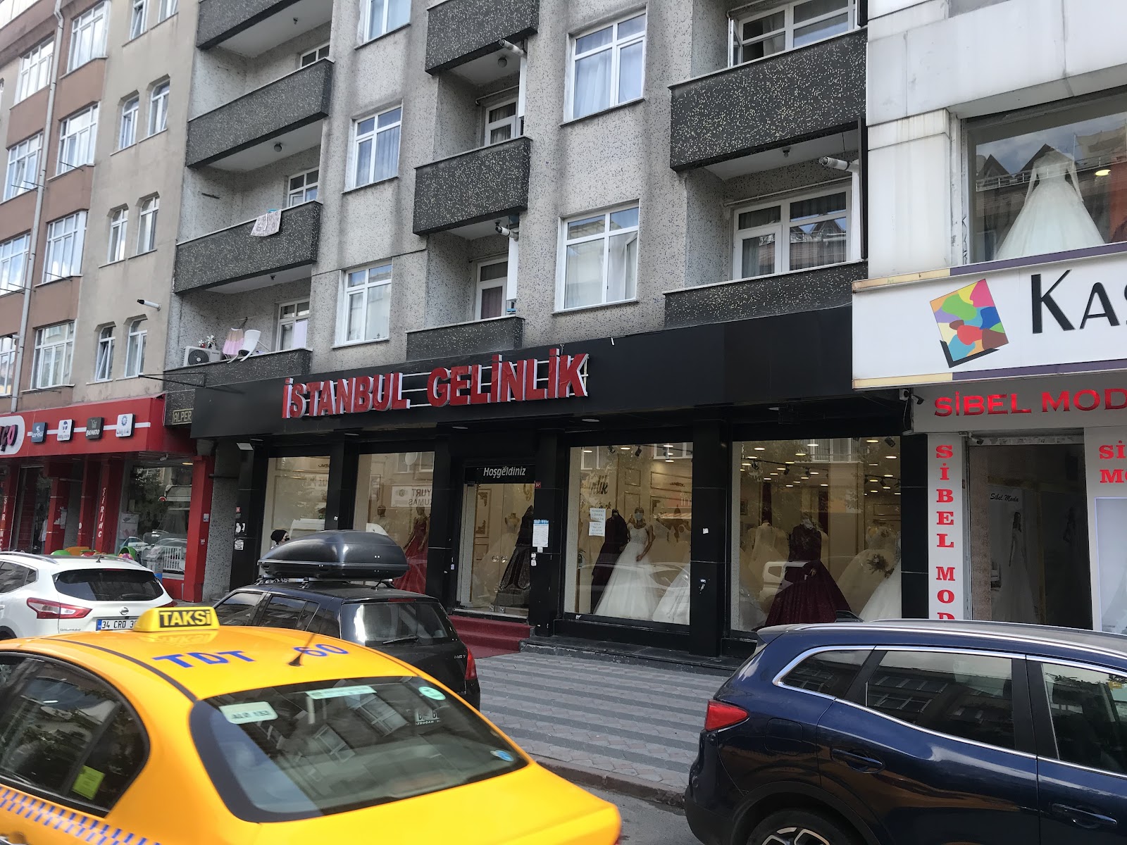 Istanbul Wedding Gowns & Ladies Hairdressing