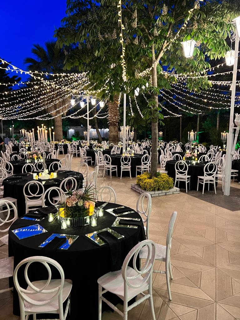 Junto Garden - Maltepe Kır Düğünü - Kilise Nikah Seremonisi - Kır Bahçesi - Aydos Bölgesi Kır Düğün Alanı — Maltepe, İstanbul kır düğünü mekanı