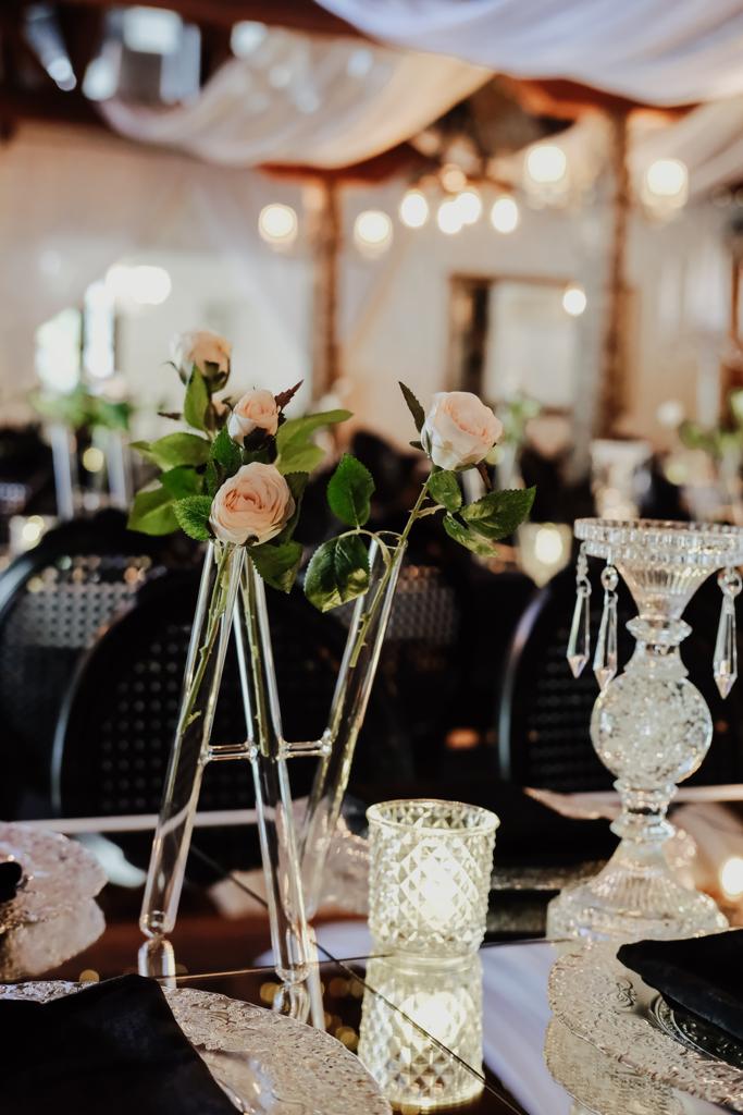 Junto Garden - Maltepe Kır Düğünü - Kilise Nikah Seremonisi - Kır Bahçesi - Aydos Bölgesi Kır Düğün Alanı — Maltepe, İstanbul kır düğünü mekanı görsel 1