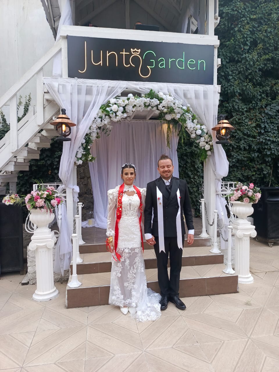 Junto Garden - Maltepe Kır Düğünü - Kilise Nikah Seremonisi - Kır Bahçesi - Aydos Bölgesi Kır Düğün Alanı — Maltepe, İstanbul kır düğünü mekanı görsel 4