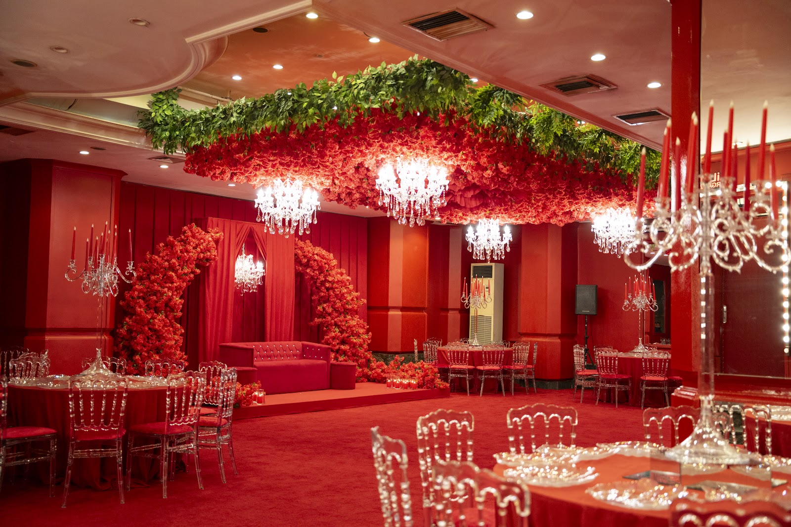 Lili Kına - Akgün HOTEL