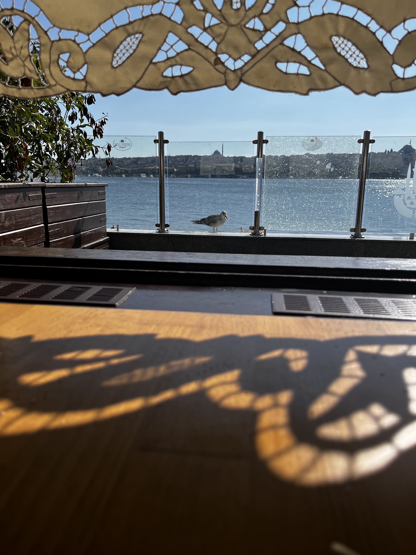 Lili Kına - Akgün HOTEL