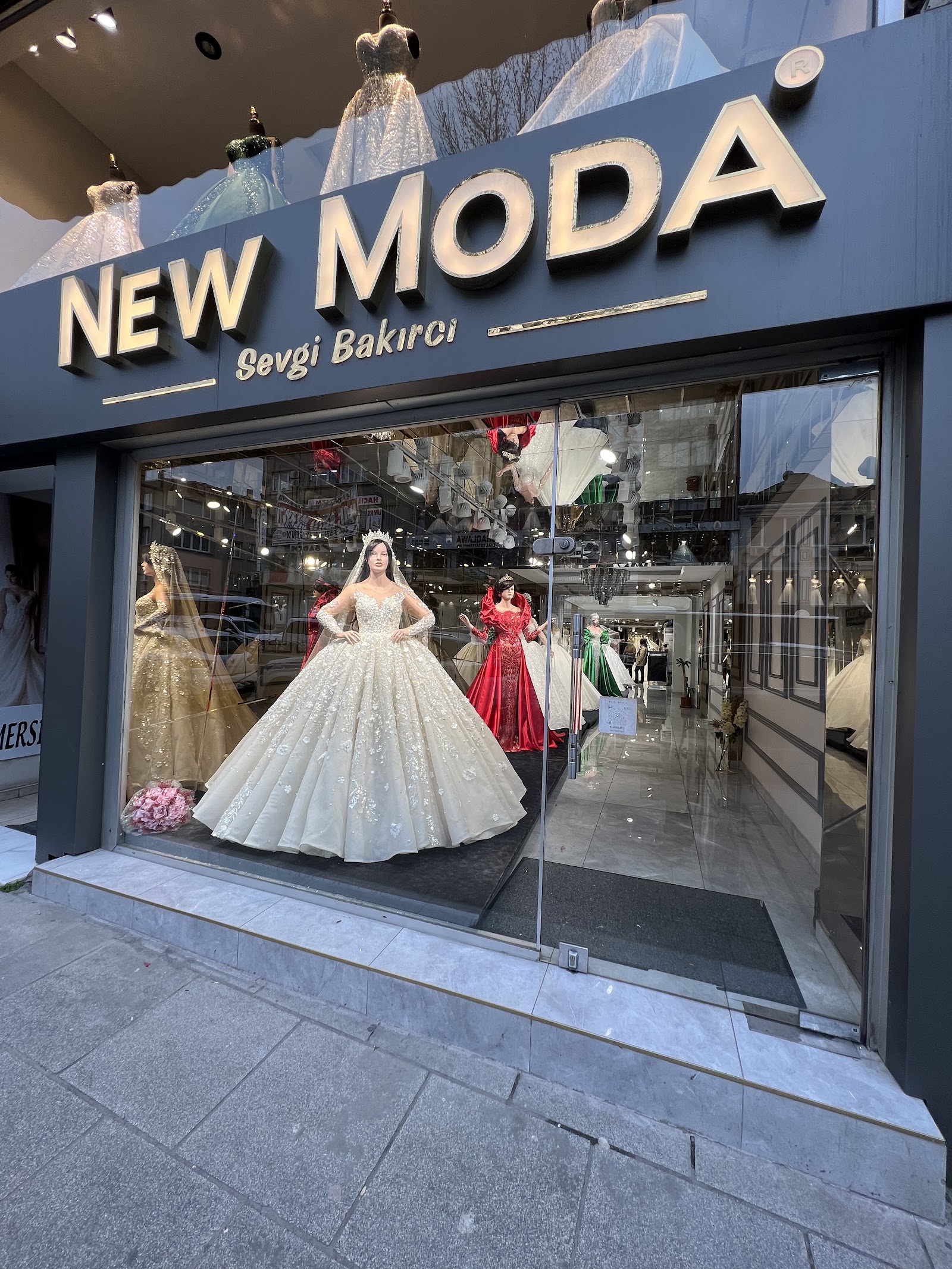 New Moda Gelinlik kır düğünü mekanı — Fatih