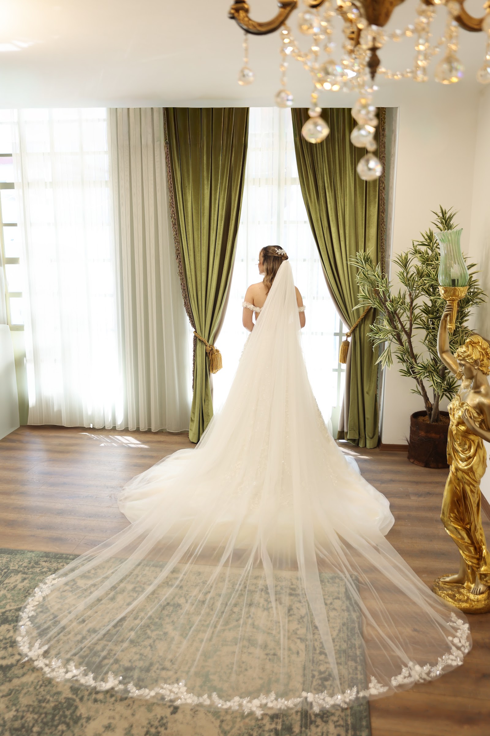 Nurcan Ege Wedding Dress