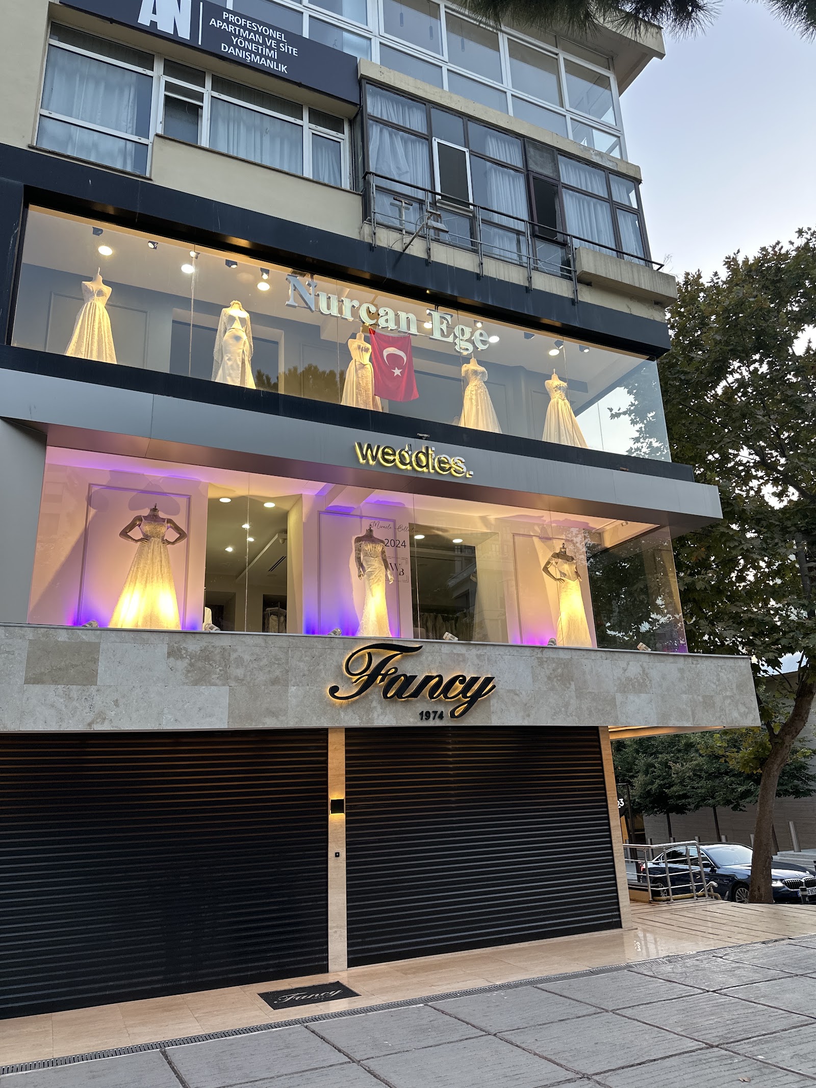 Nurcan Ege Wedding Dress kır düğünü mekanı — Kadıköy
