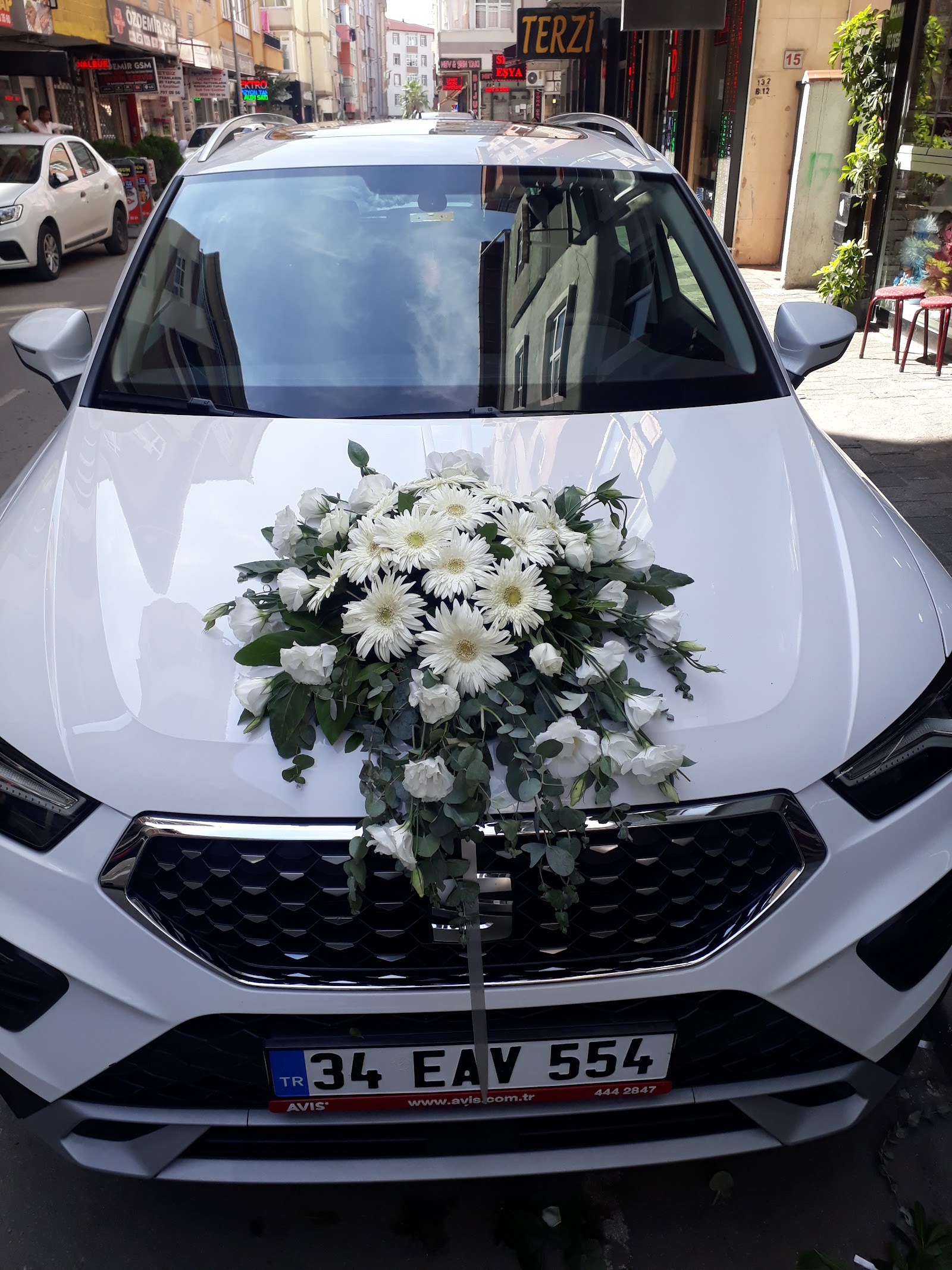 PENDİK KRAL ÇiÇEKÇiLiK