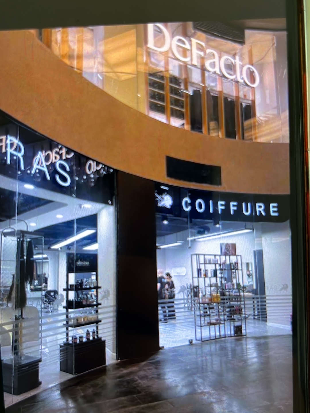 RAS Coiffure & Beauty Taksim
